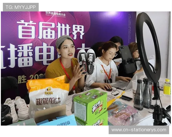 真人视讯手机娱乐带来逼真娱乐场体验，享受专业主播在线互动