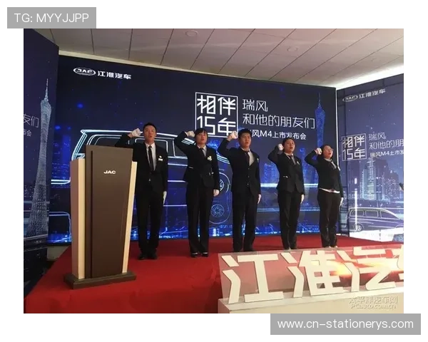 凯发真人版旗舰厅客户服务体验：专业客服团队全天候为玩家提供全方位支持